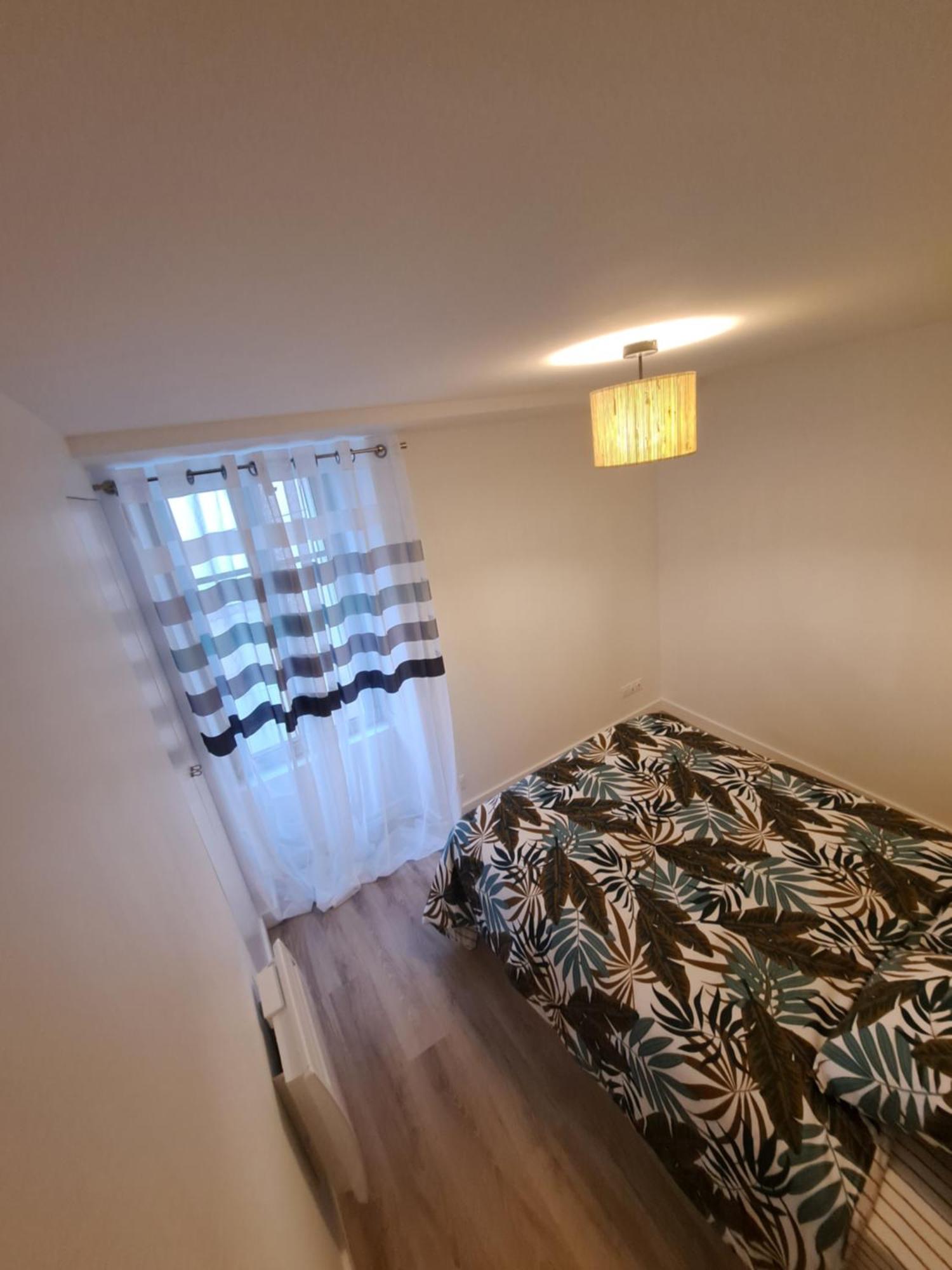 Logement T2 Neuf - Centre-Ville Parthenay Eksteriør bilde